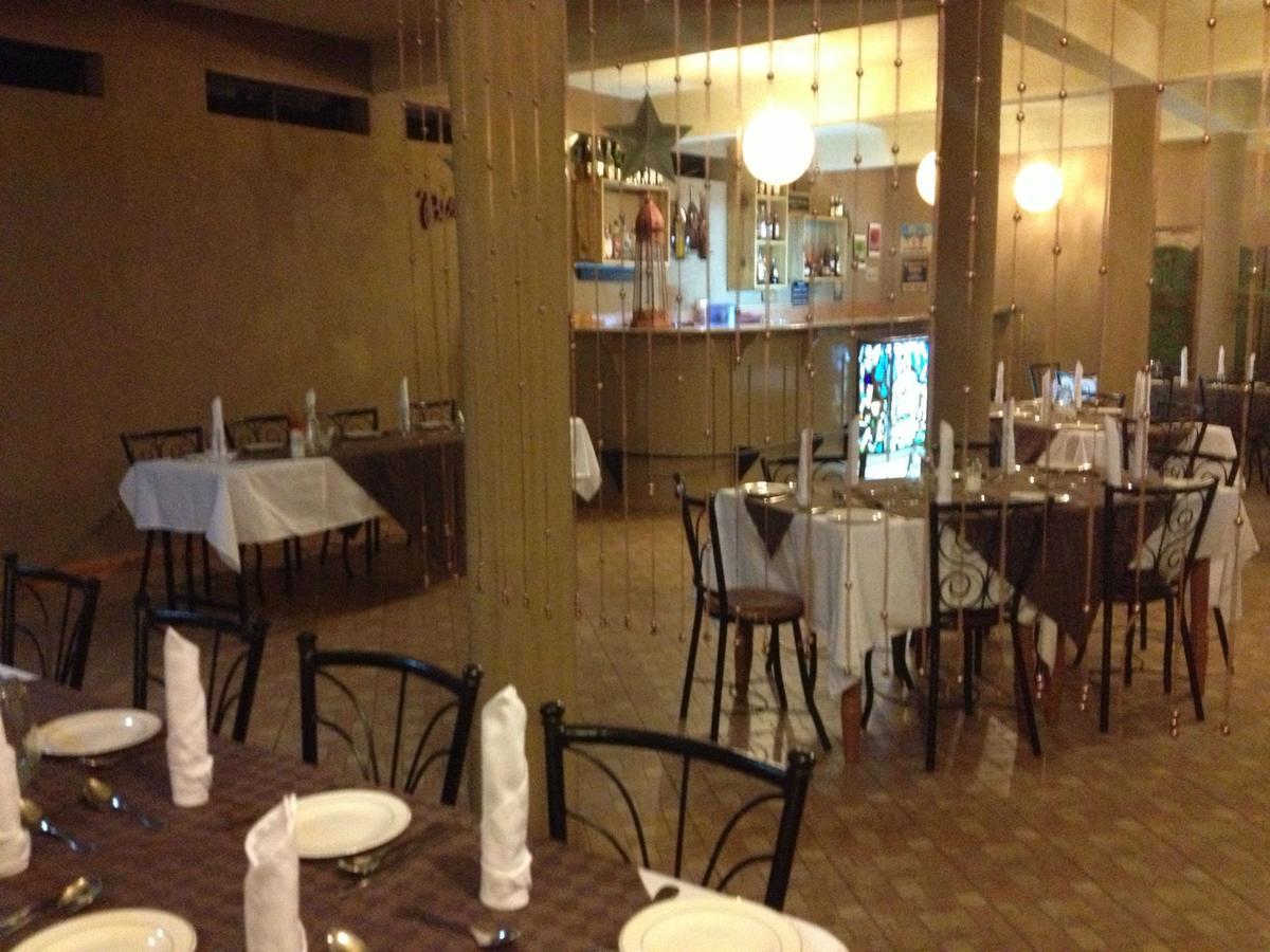 Ikweta Country Inn Maua Kaathene Zewnętrze zdjęcie