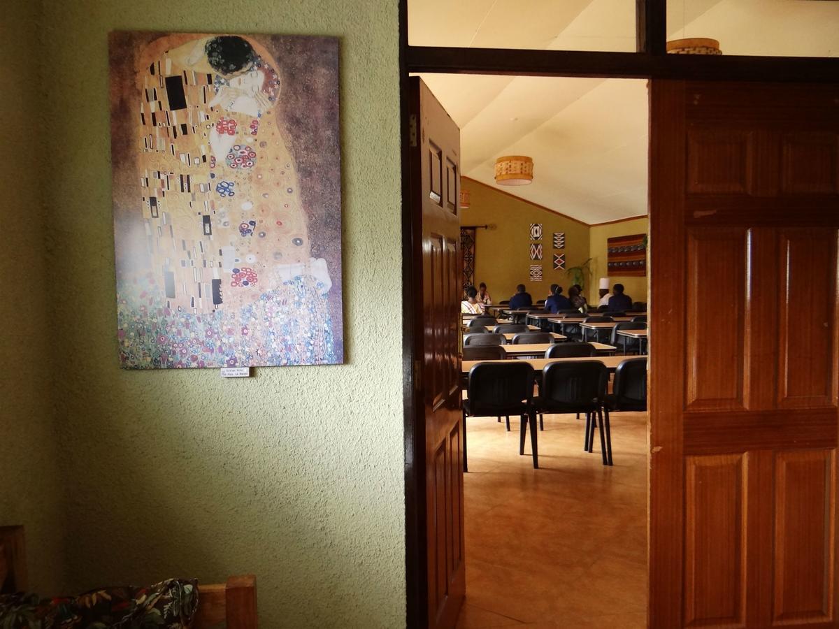 Ikweta Country Inn Maua Kaathene Zewnętrze zdjęcie